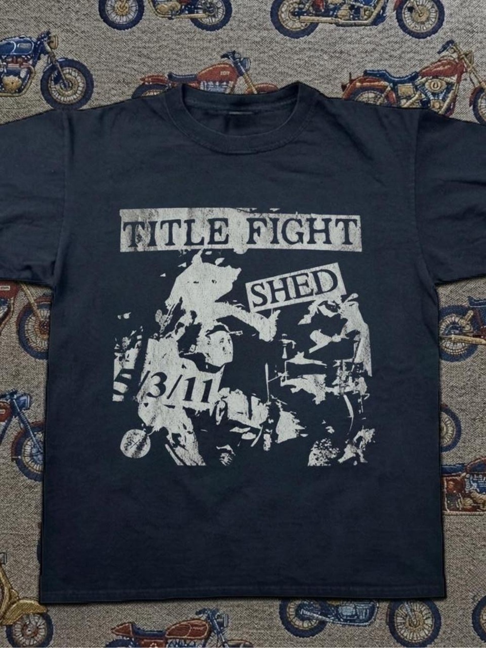 Gildan Black Title Fight Graphic Tee with White Band Print
